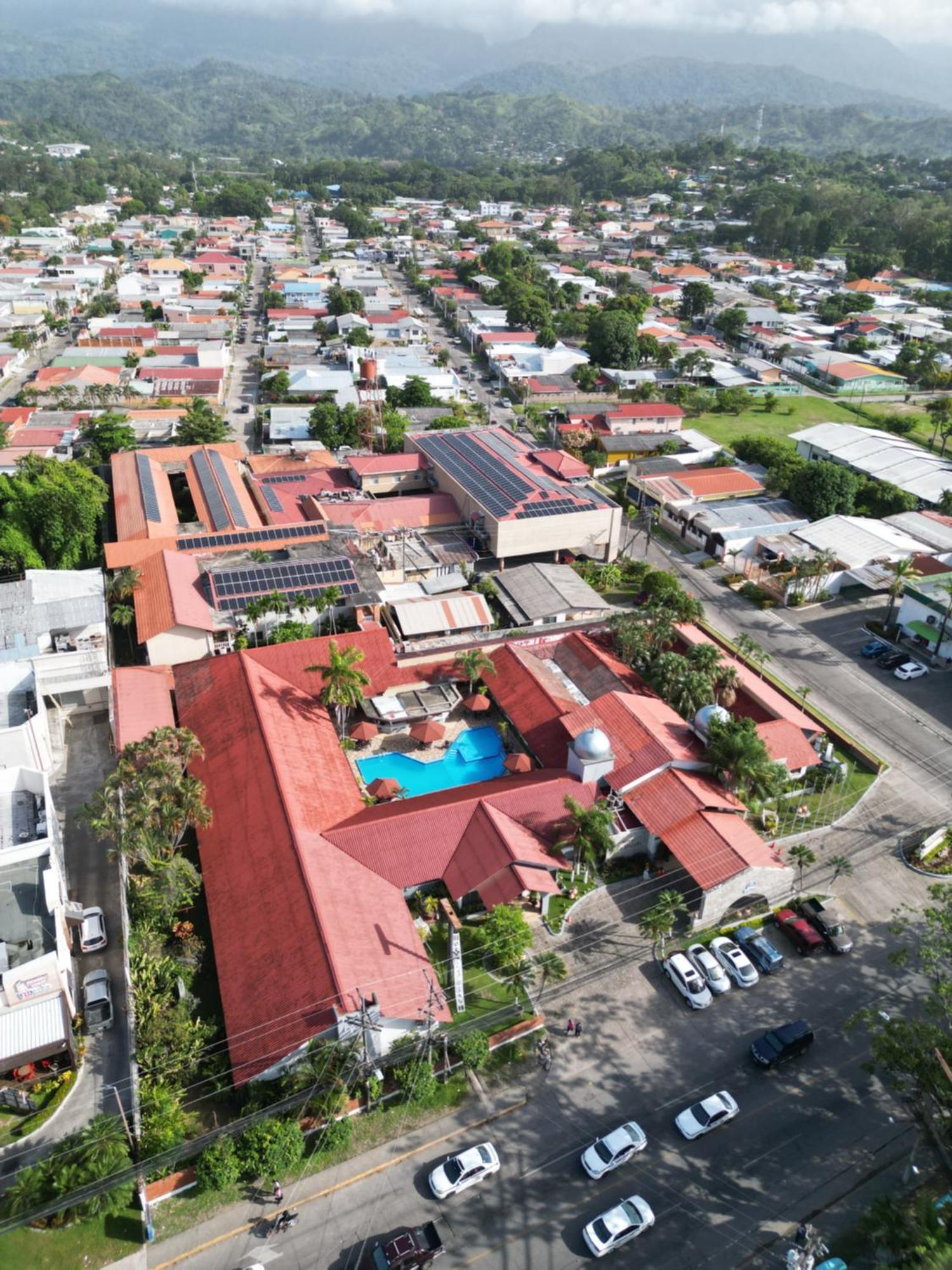 Hotel La Quinta La Ceiba Ngoại thất bức ảnh