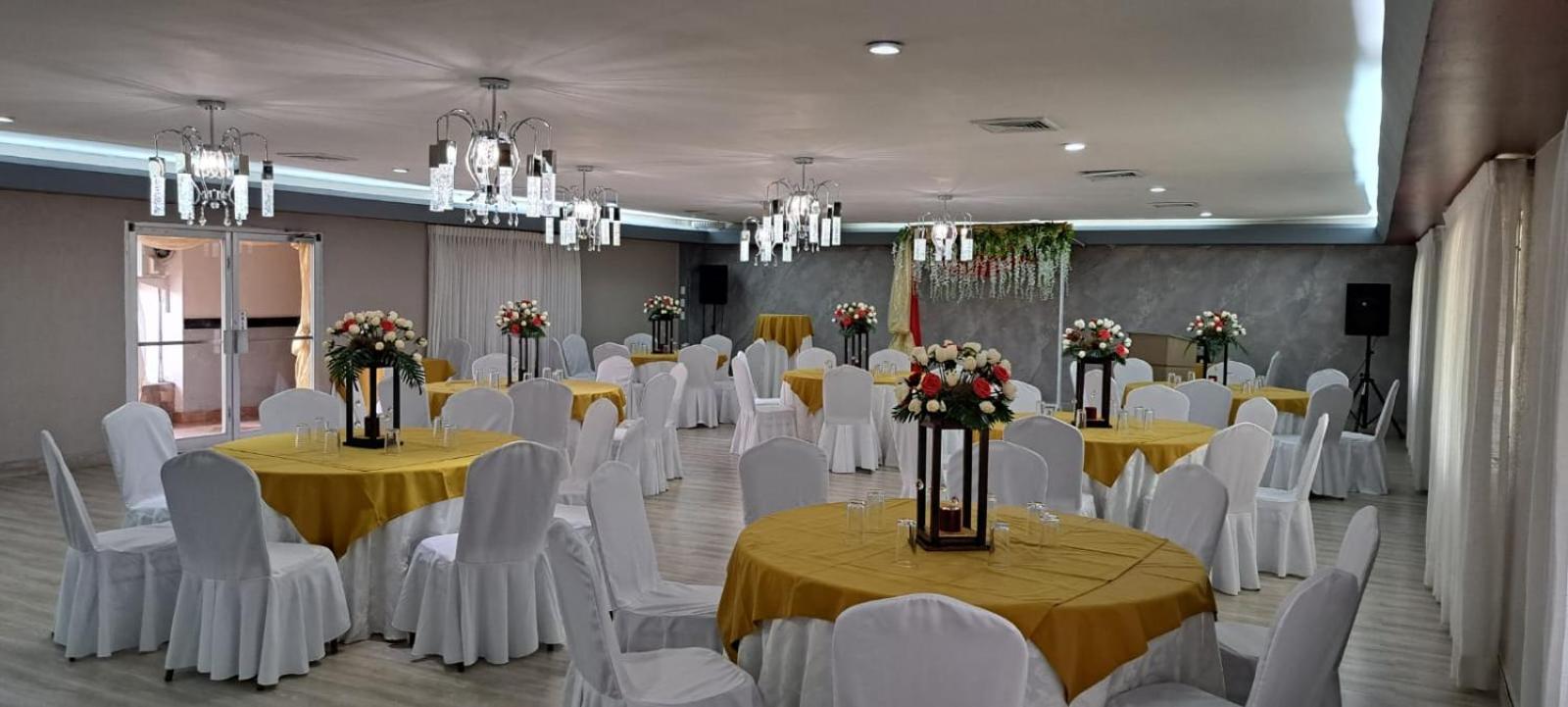 Hotel La Quinta La Ceiba Ngoại thất bức ảnh