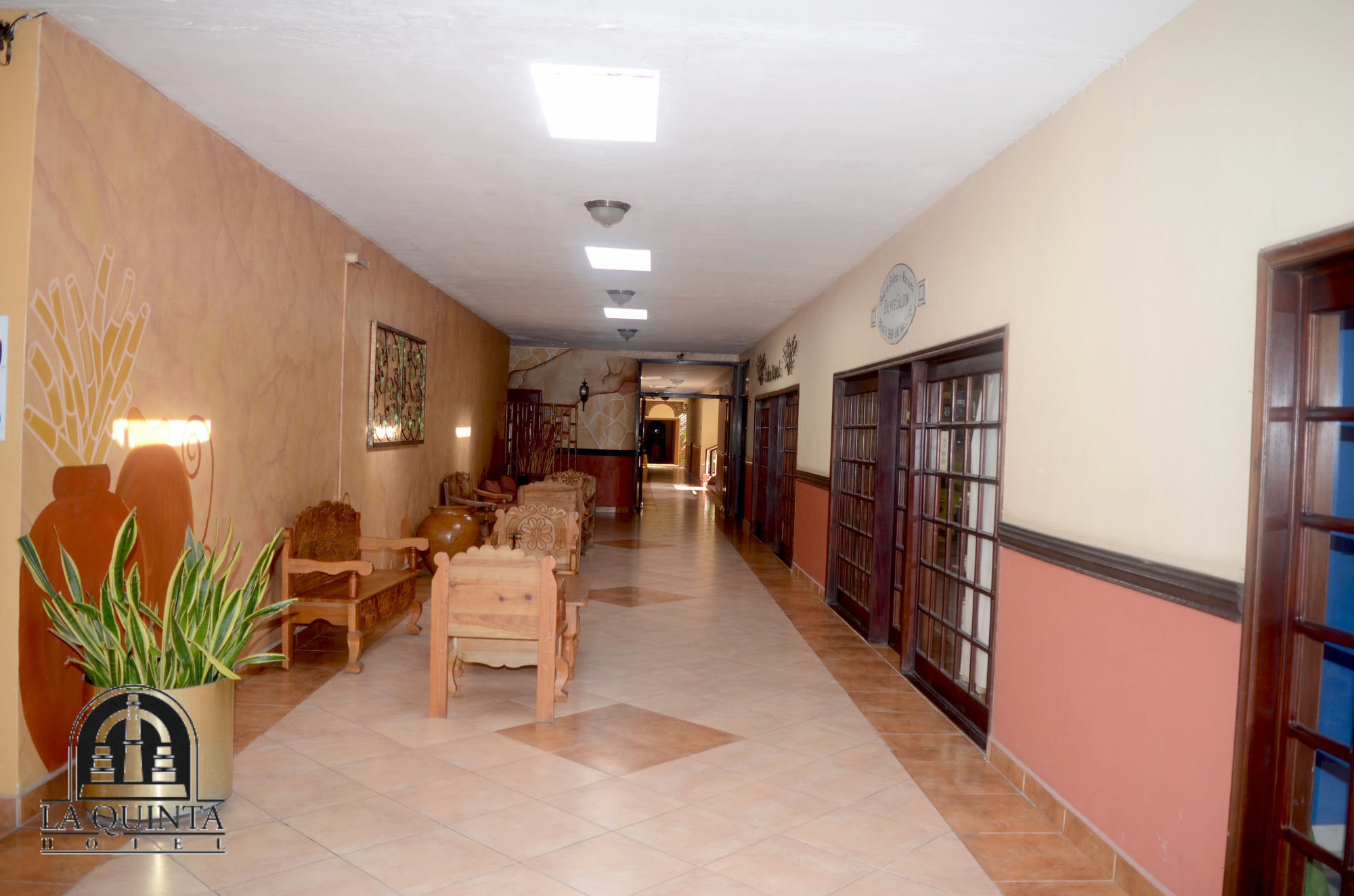Hotel La Quinta La Ceiba Ngoại thất bức ảnh